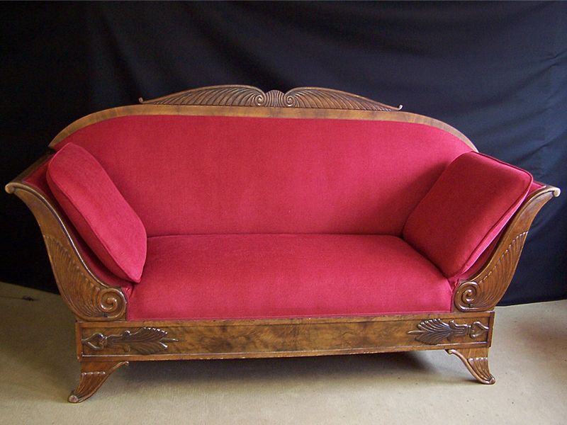 Sofa 19. Jahrhundert, fertig gepolstert