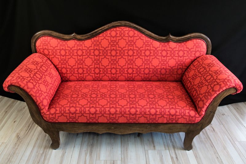 Sofa im Biedermeier-Stil